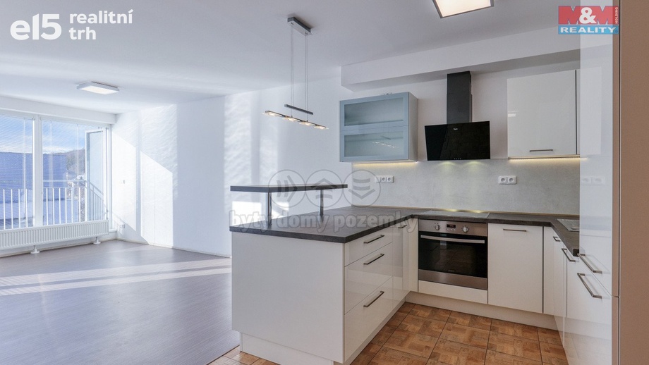 Prodej byty 3+kk, 83 m² - Plzeň - Újezd