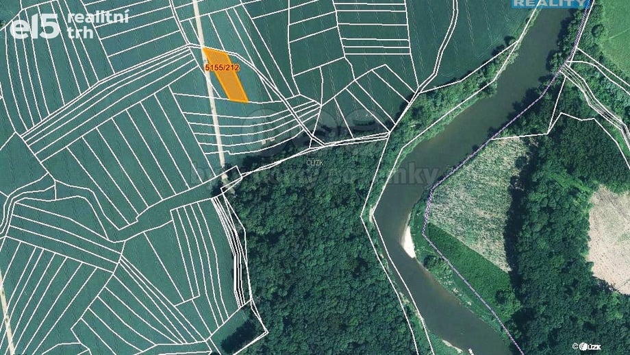 Prodej pole 1 497 m², Vracov