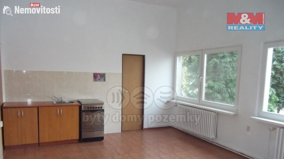 Pronájem obchodního prostoru 37 m², Karviná - Hranice