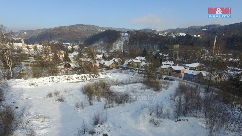 Prodej komerčního pozemku 2 745 m², Velké Hamry