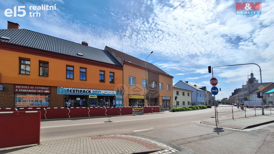 Prodej rodinné domy, 361 m² - Chlumec nad Cidlinou