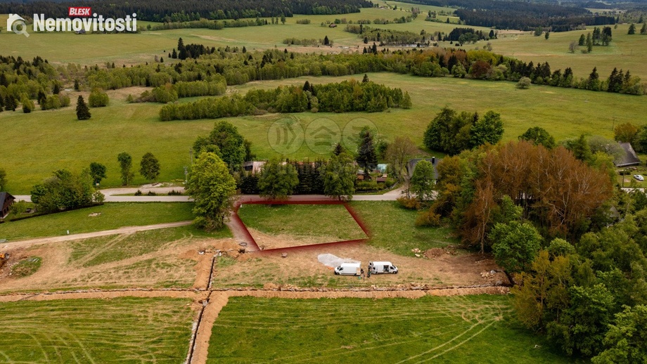 Prodej stavebního pozemku 1 062 m², Nové Hutě