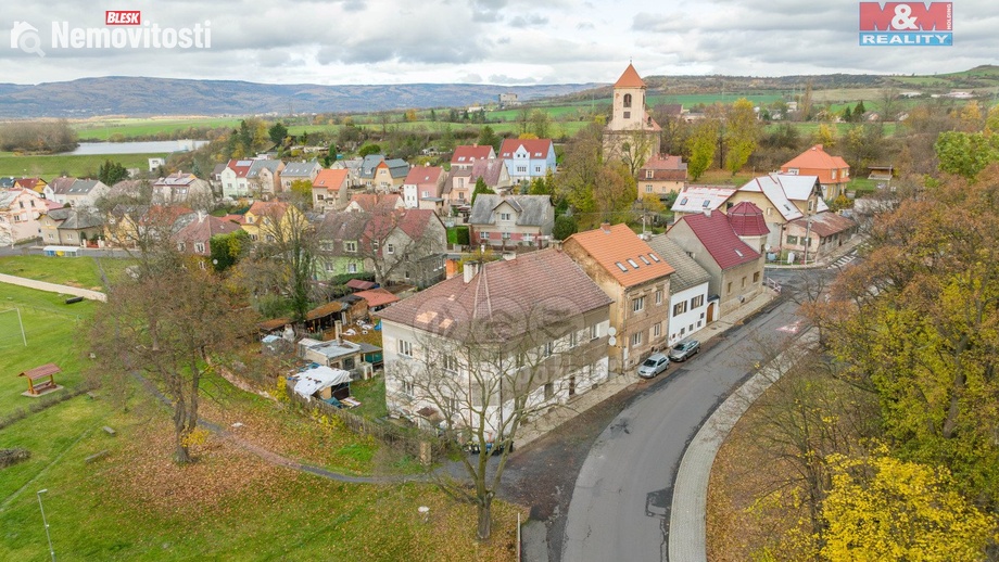 Prodej činžovního domu 240 m², Zabrušany