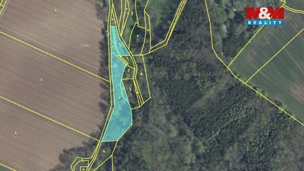 Prodej specifického pozemku 5 249 m², Tuchořice