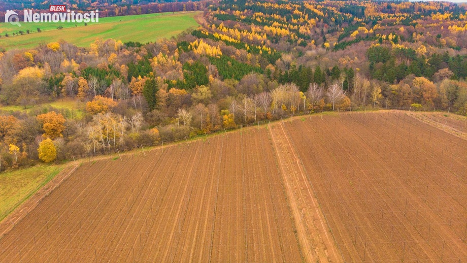 Prodej specifického pozemku 5 249 m², Tuchořice