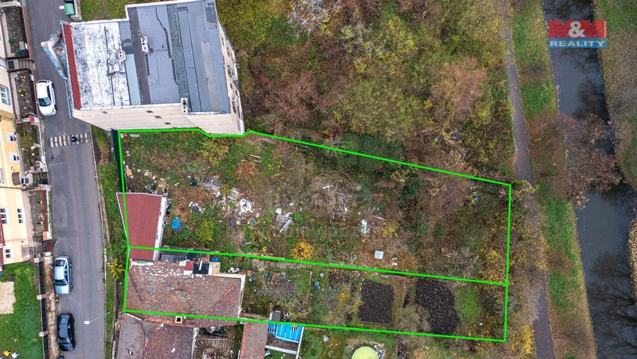 Prodej stavebního pozemku 1 155 m², Bílina
