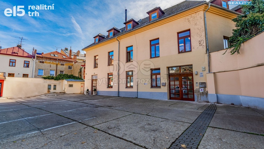 Pronájem obchodní prostory, 105 m² - Jihlava