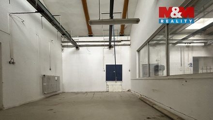 Pronájem skladu 380 m², Jirkov
