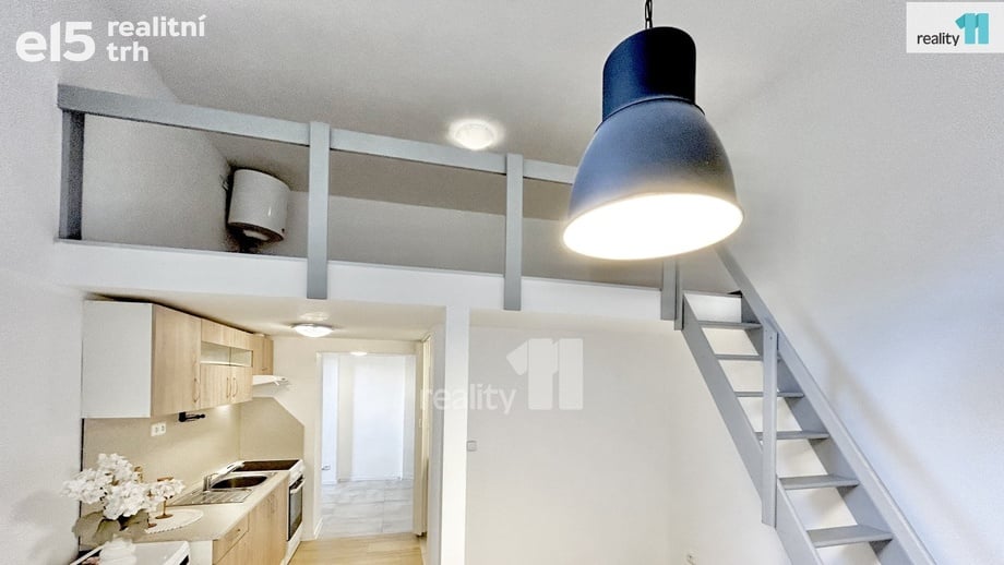 Prodej byty 1+kk, 31 m² - Praha - Ruzyně