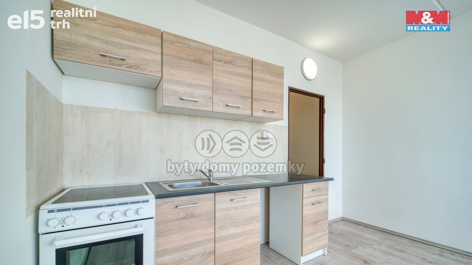 Prodej byty 1+1, 39 m² - Rovná