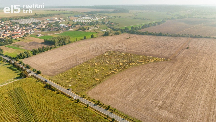 Prodej pozemky pro komerční výstavbu, 22 063 m² - Kačice