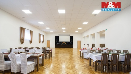 Pronájem komerční nemovitosti 635 m², Vřesina