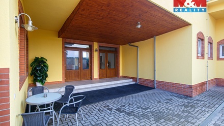 Pronájem komerční nemovitosti 635 m², Vřesina