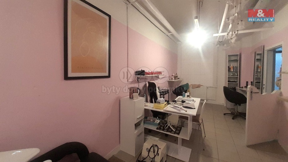 Pronájem obchodního prostoru 26 m², Česká Lípa