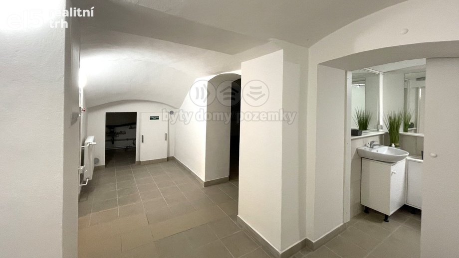 Pronájem obchodní prostory, 100 m² - Ostrava - Vítkovice