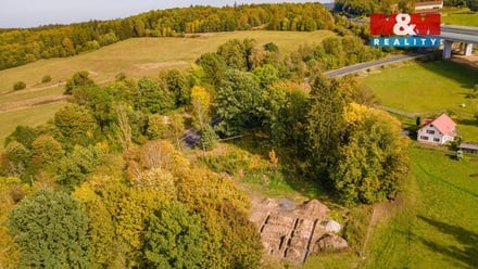 Prodej stavebního pozemku 1 944 m², Kynšperk nad Ohří