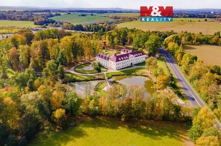 Prodej stavebního pozemku 1 944 m², Kynšperk nad Ohří