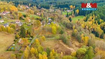 Prodej stavebního pozemku 2 512 m², Stará Voda