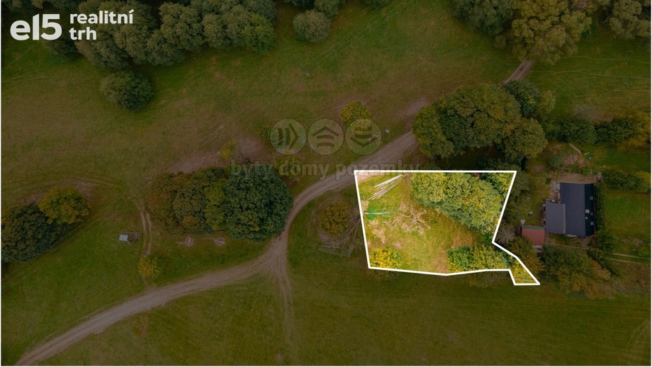 Prodej ostatní pozemky, 1 899 m² - Luby