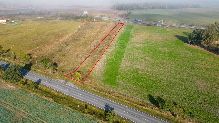 Prodej pole 1 884 m², Odrava