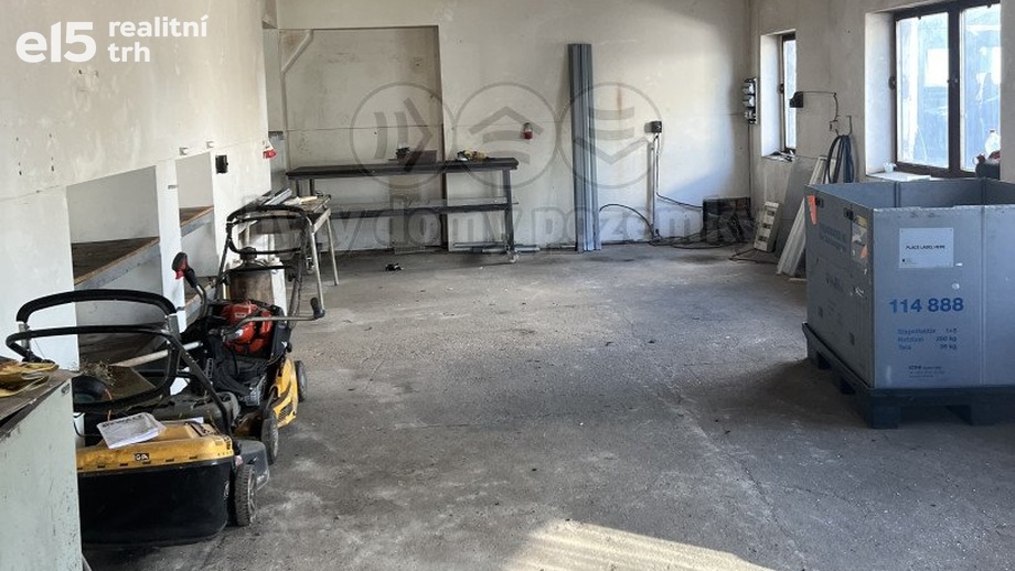 Pronájem sklady, 49 m² - Tlustice