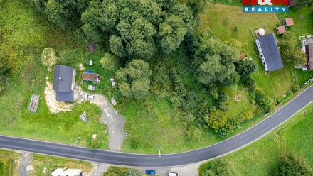 Prodej stavebního pozemku 2 001 m², Hamr na Jezeře