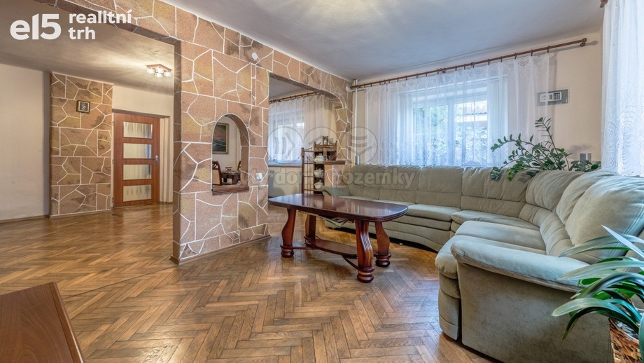 Prodej rodinné domy, 272 m² - Řepín