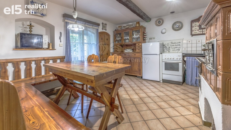 Prodej chalupa, 245 m² - Blatce - Houska