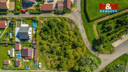 Prodej stavebního pozemku 589 m², Chbany