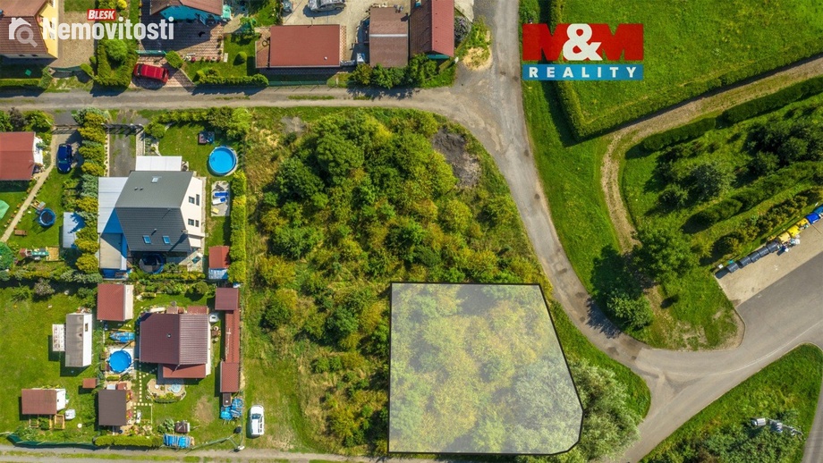 Prodej stavebního pozemku 589 m², Chbany
