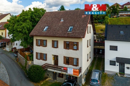 Prodej rodinného domu 250 m², Bystřice nad Pernštejnem