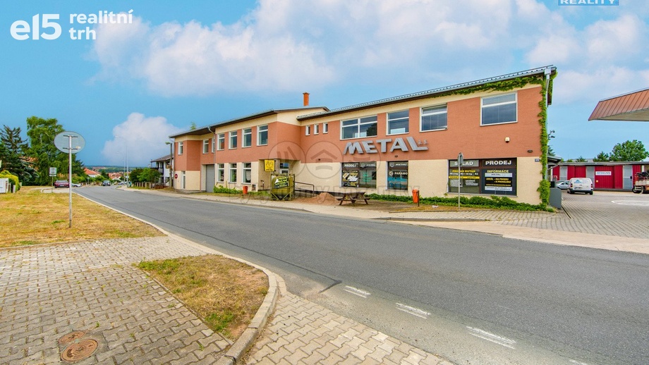Prodej obchodní prostory, 914 m² - Město Touškov