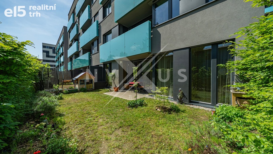 Prodej byty 3+kk, 76 m² - Praha - Holešovice