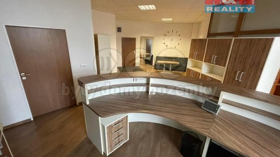 Pronájem kanceláře 156 m², Třinec - Staré Město