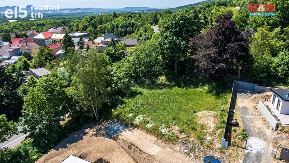 Prodej pozemky pro bydlení, 991 m² - Hrob