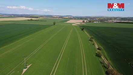 Prodej stavebního pozemku 1 100 m², Holasovice