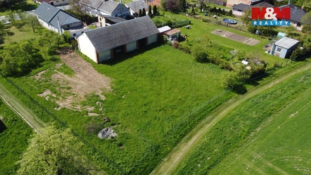 Prodej stavebního pozemku 1 100 m², Holasovice