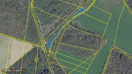 Prodej specifického pozemku 13 906 m², Budyně nad Ohří