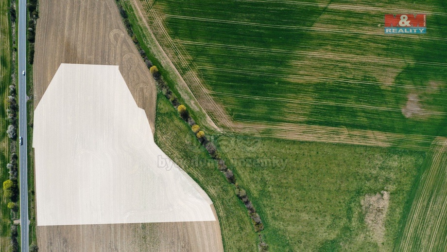 Prodej pole 24 442 m², Útušice - Robčice