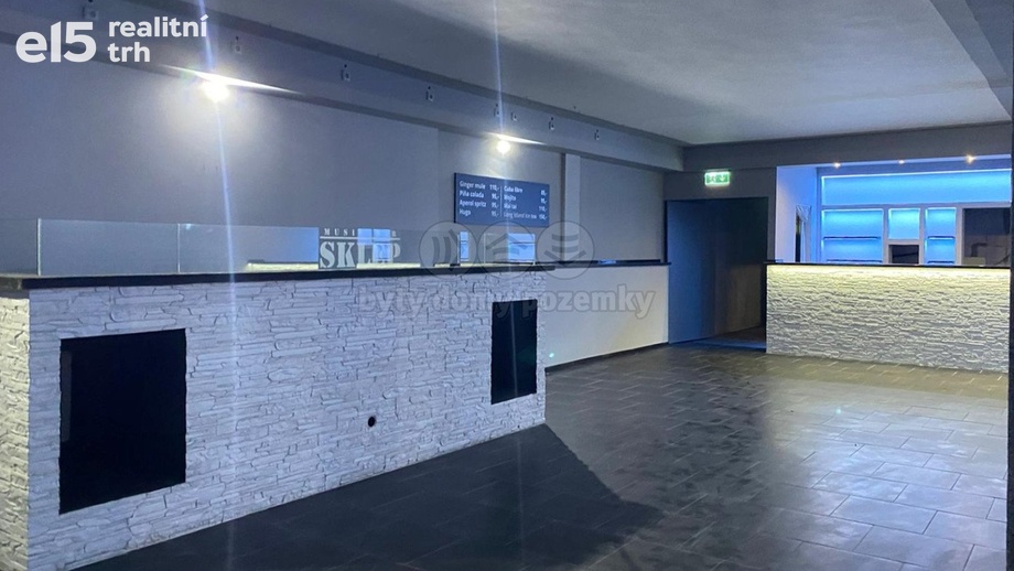 Pronájem obchodní prostory, 495 m² - Hlinsko
