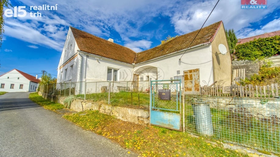 Prodej rodinné domy, 180 m² - Břežany