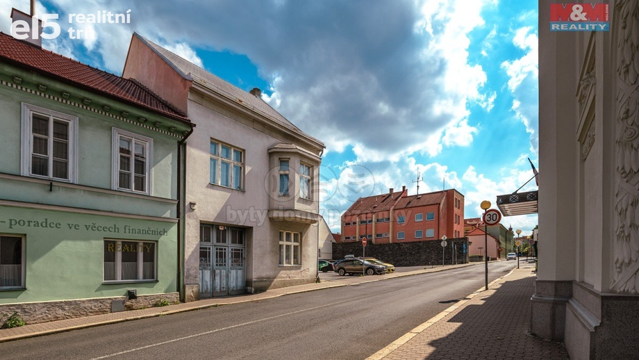 Prodej rodinné domy, 180 m² - Čáslav-Nové Město