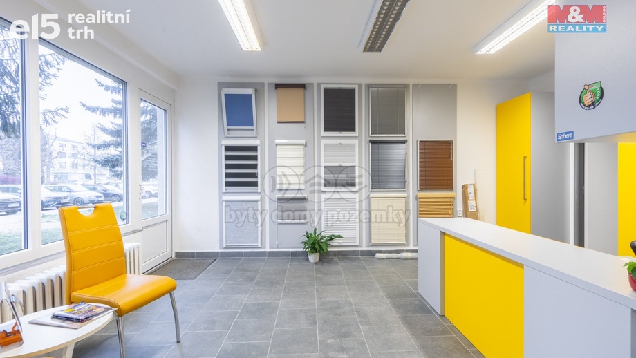 Prodej obchodní prostory, 53 m² - Strakonice II