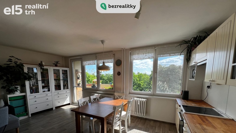 Prodej byty 3+1, 76 m² - Odolena Voda