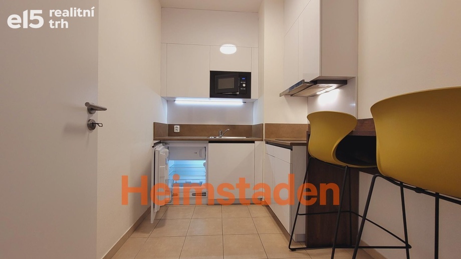 Pronájem byty 2+1, 45 m² - Plzeň - Jižní Předměstí