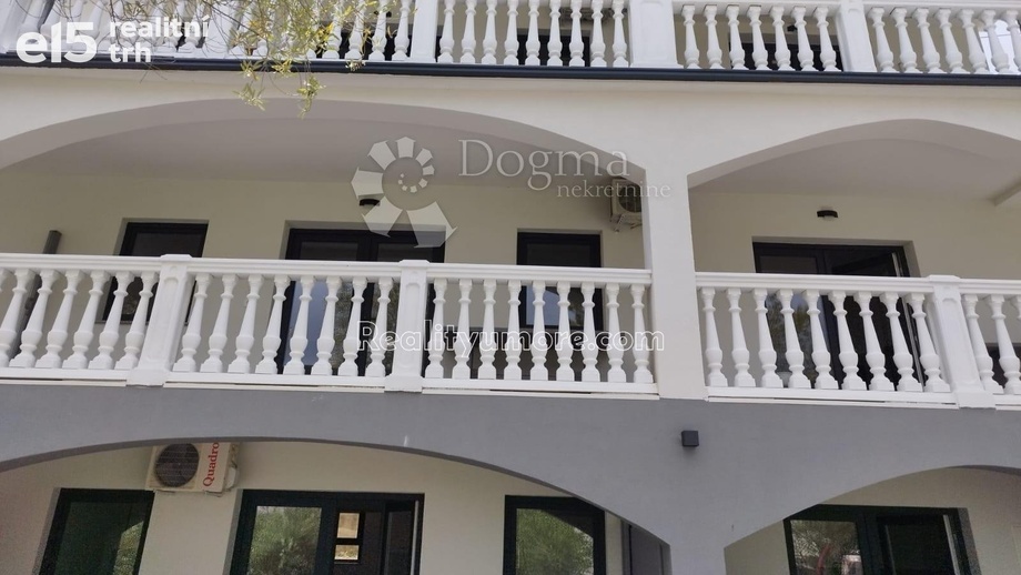 Prodej byty 3+kk, 52 m² - Malinska
