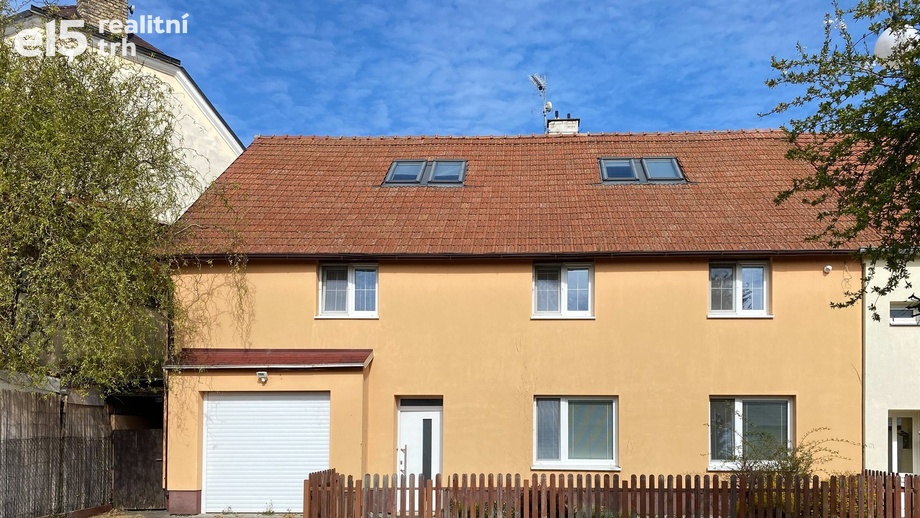 Prodej rodinné domy, 265 m² - Holešov