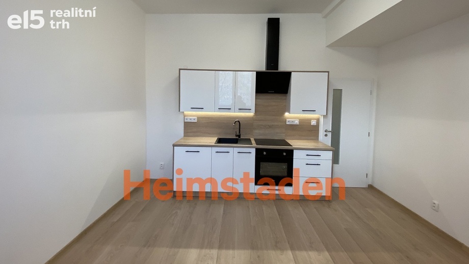 Pronájem byty 1+kk, 26 m² - Havířov - Město