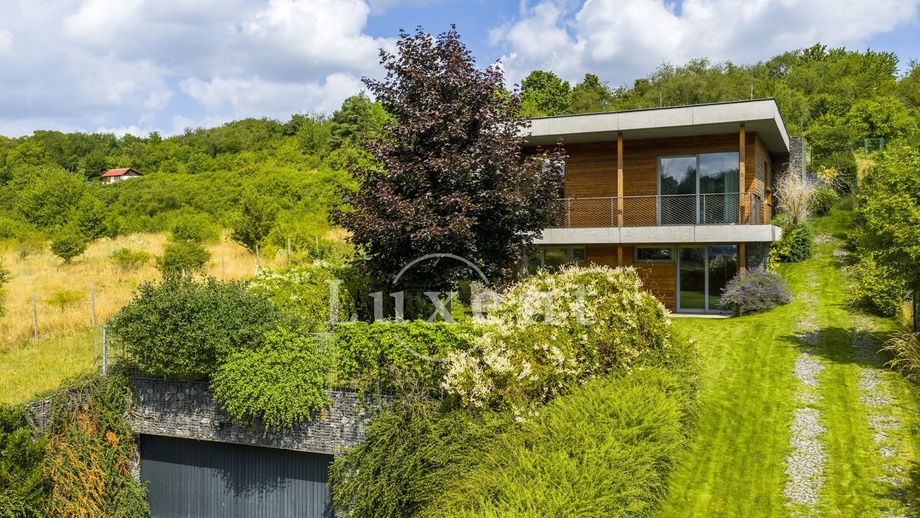 Prodej rodinného domu 261 m², Tuchoměřice