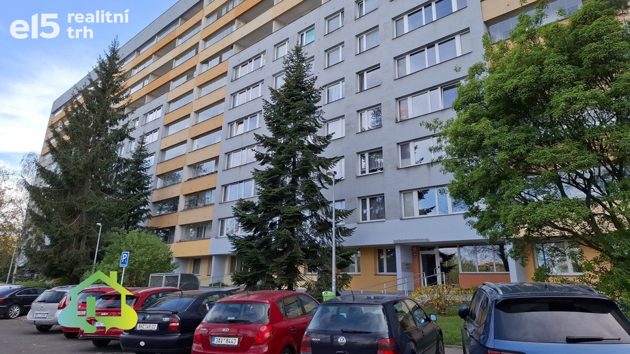 Prodej byty 1+kk, 36 m² - Praha - Střížkov